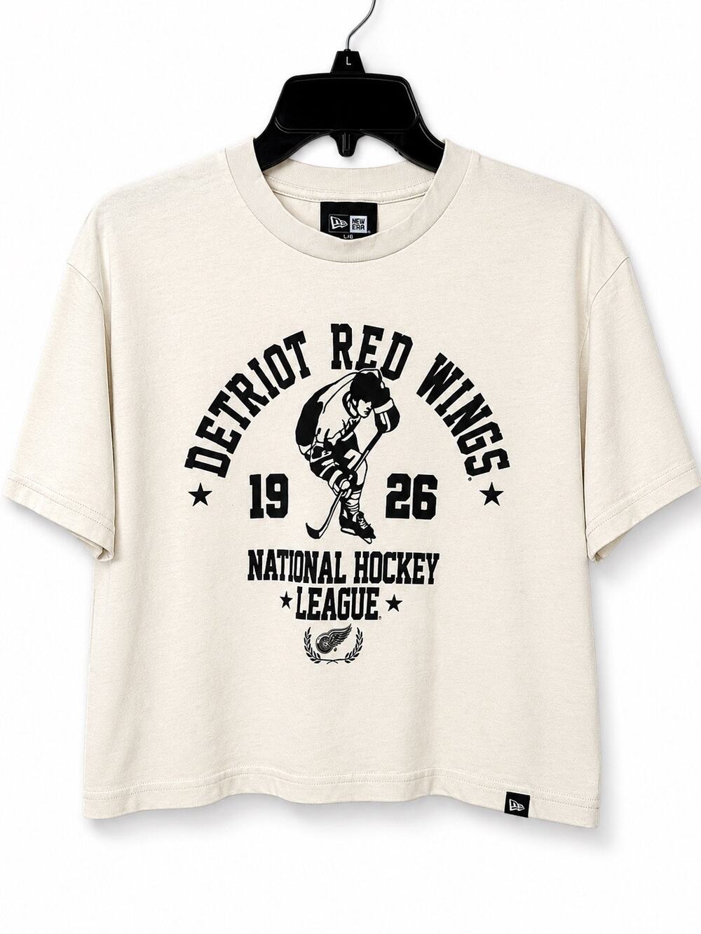 Detroit Red Wings Cropped Graphic Tee New Era NHL Cream Hockey Shirt Size Small